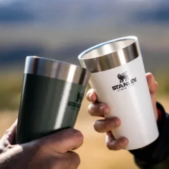Adventure Ölglas 50 cl Grön