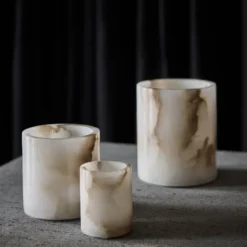 Alabaster ljuslykta S 10 cm naturlig