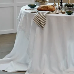 Anglaise duk 220x140 cm vit
