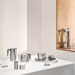 Arne Jacobsen tekanna 1,25 L stål