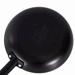 Aska gjutjärnspanna 24 cm svart