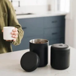 Atmos Vakuum Förvaringsburk 1,2 L Svart