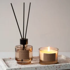 Bella gåvoset doftpinnar & doftljus White Sandalwood