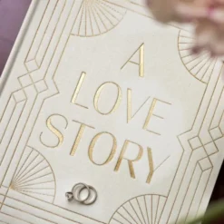 Bröllopsalbum A Love Story 33x27 cm grå