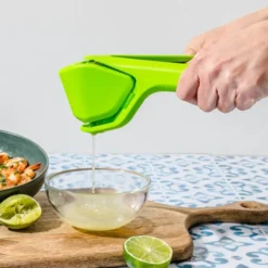 Citruspress lime fällbar 23 cm grön