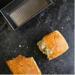 Crusty Bake Brödform 22 cm Kolstål
