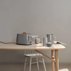 Danish Modern Emma Termoskanna Te 1 L Grå