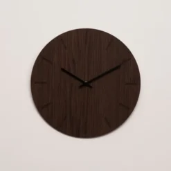 Dark Oak väggklocka 38 cm mörk ek med svart visare