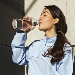 Drink-It Vattenflaska 75 cl Ljus Grå