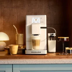 espressomaskin helautomatisk KF4 med iskaffe-funktion 5KES8454 porcelain