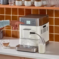 espressomaskin helautomatisk KF6 porcelain white