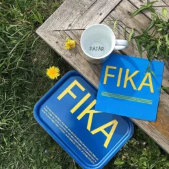 Fika Servett Engelsk Text 33x33 cm 25-pack Blå/Gul