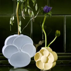Flower vas smörblomma 11,5 cm sand