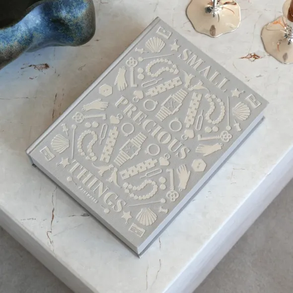 Förvaringslåda Precious Things 19x26x5 cm grå