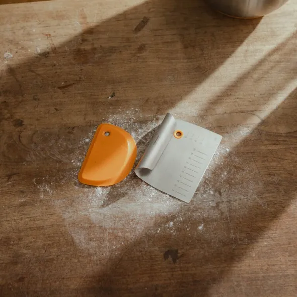 Functional Form degskrapa 2-i-1 11,6x23 cm stål/orange