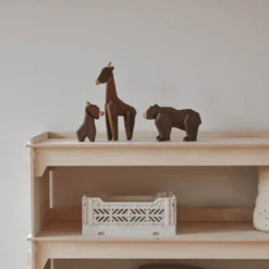 Giraff träfigur 23 cm valnöt/ask
