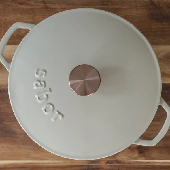 Gjutjärnsgryta 6,7 L varmgrå