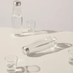 Glaskaraff med lock 1,3 L Klar