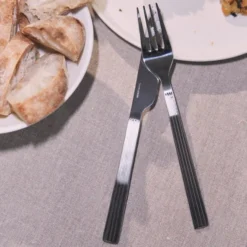 Grand Cru Nouveau bestickset 16 delar stål
