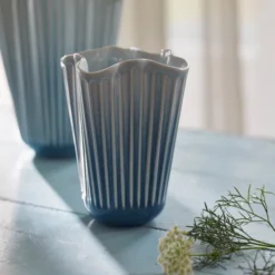 Hammershøi Unfold vas 16,5 cm blå