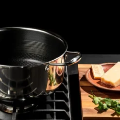 Hybrid dutch oven gryta med stållock 4,7 L