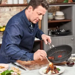 Jamie Oliver 24+28 cm Cook's Classics Tefal stekpanna HA 2 delar