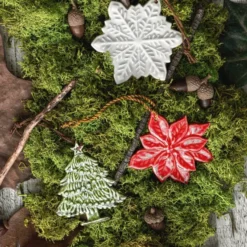Julornament julgran 9 cm grön