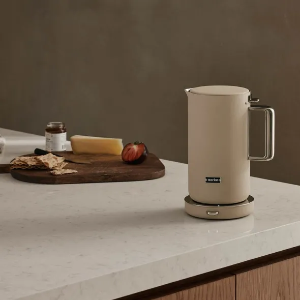 Kettle vattenkokare 1,2 L sand
