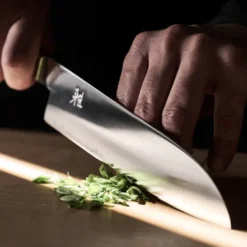 Koya 4000FC santoku japansk kockkniv 20 cm pakkawood
