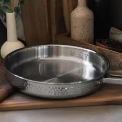 Kroma M1K traktörpanna 28 cm stål