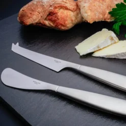 Kvitfjell ostkniv 21 cm stål