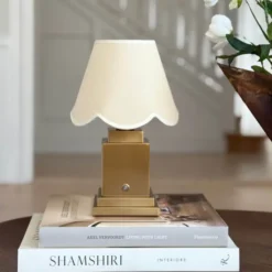 Lampskärm 18 cm Beige scallop