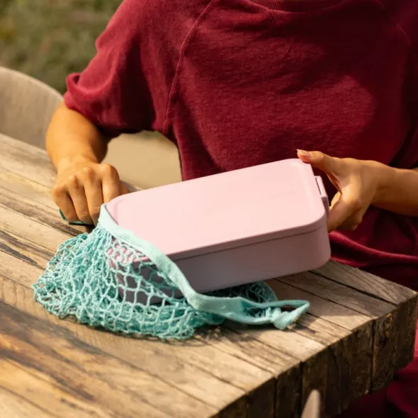 Make & Take Bento matlåda med fack 2 L lilac pink
