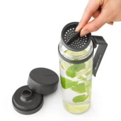 Make & Take vattenflaska med sil 0,5 L mörkgrå