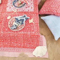 Margerita duk 170x270 cm summer red