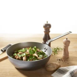 Mineral B Element Sauteuse 28 cm