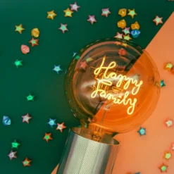 MITB glödlampa LED 17 cm Happy Family bärnsten