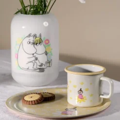 Mumin emaljmugg 37 cl Lilla My blommor vit