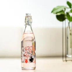 Mumin glasflaska med bygelkork 0,5 L bär
