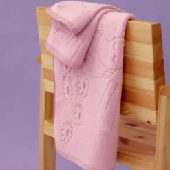 Mumin handduk 25x25 cm Förälskade rosa