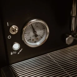 New Cellini Classic Nera Semiproffessionell Manuell Kaffemaskin Svart