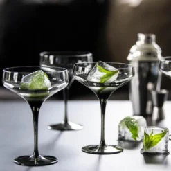 Noir cocktailglas / champagneskål 35 cl svart