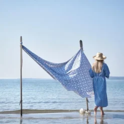 Paradise duk 170x270 cm navy blue