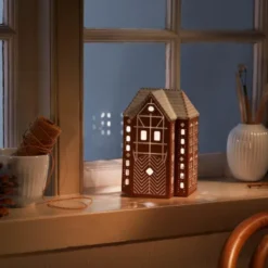 Pepparkakshus ljuslykta Large Brun