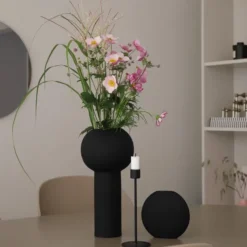 Pillar Vas 32 cm Svart