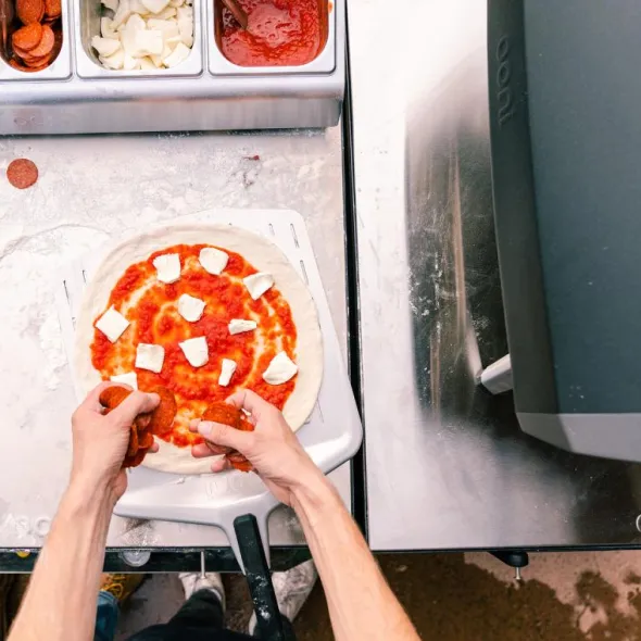 Pizzaspade Perforerad 30x70 cm