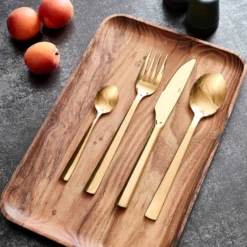 Raw bestickset 40 delar guld