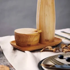 RAW Teak keramisk pepparkvarn + bricka + saltkar