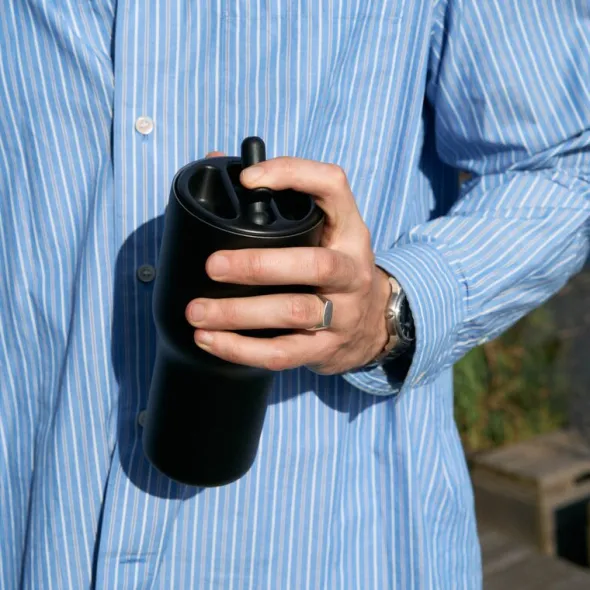 Sip'n'Go termo-mugg 0,9 L svart