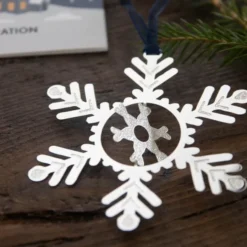 Snowfall hängande dekoration 8 cm silver